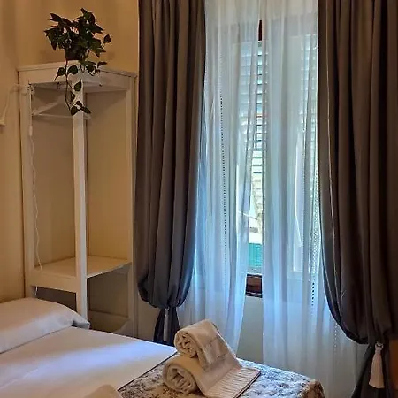 Residenza D'epoca Cavaliere - Romantic 3*