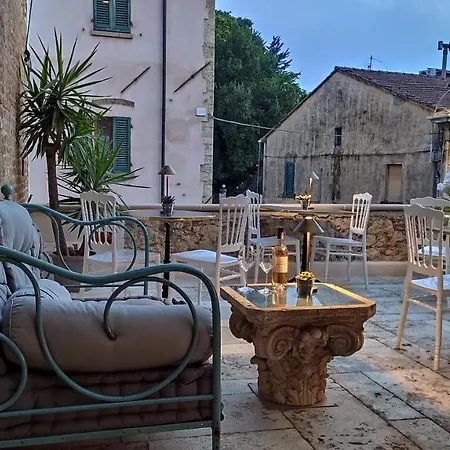 Residenza D'epoca Cavaliere - Romantic Guest house Bibbona