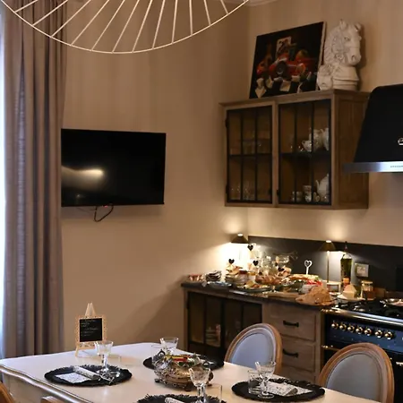 Residenza D'epoca Cavaliere - Romantic Maison d'hôtes Bibbona
