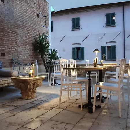 Residenza D'epoca Cavaliere - Romantic 3* Bibbona
