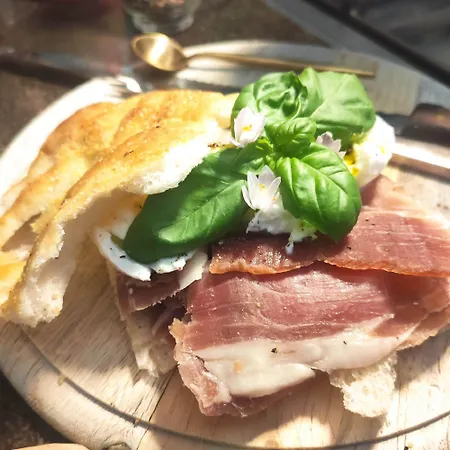 Pensión Residenza D'epoca Cavaliere - Romantic Bibbona