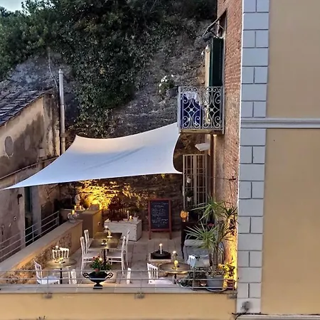 Residenza D'epoca Cavaliere - Romantic Pensjonat Bibbona