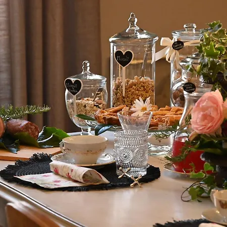 Residenza D'epoca Cavaliere - Romantic 3* 비보나